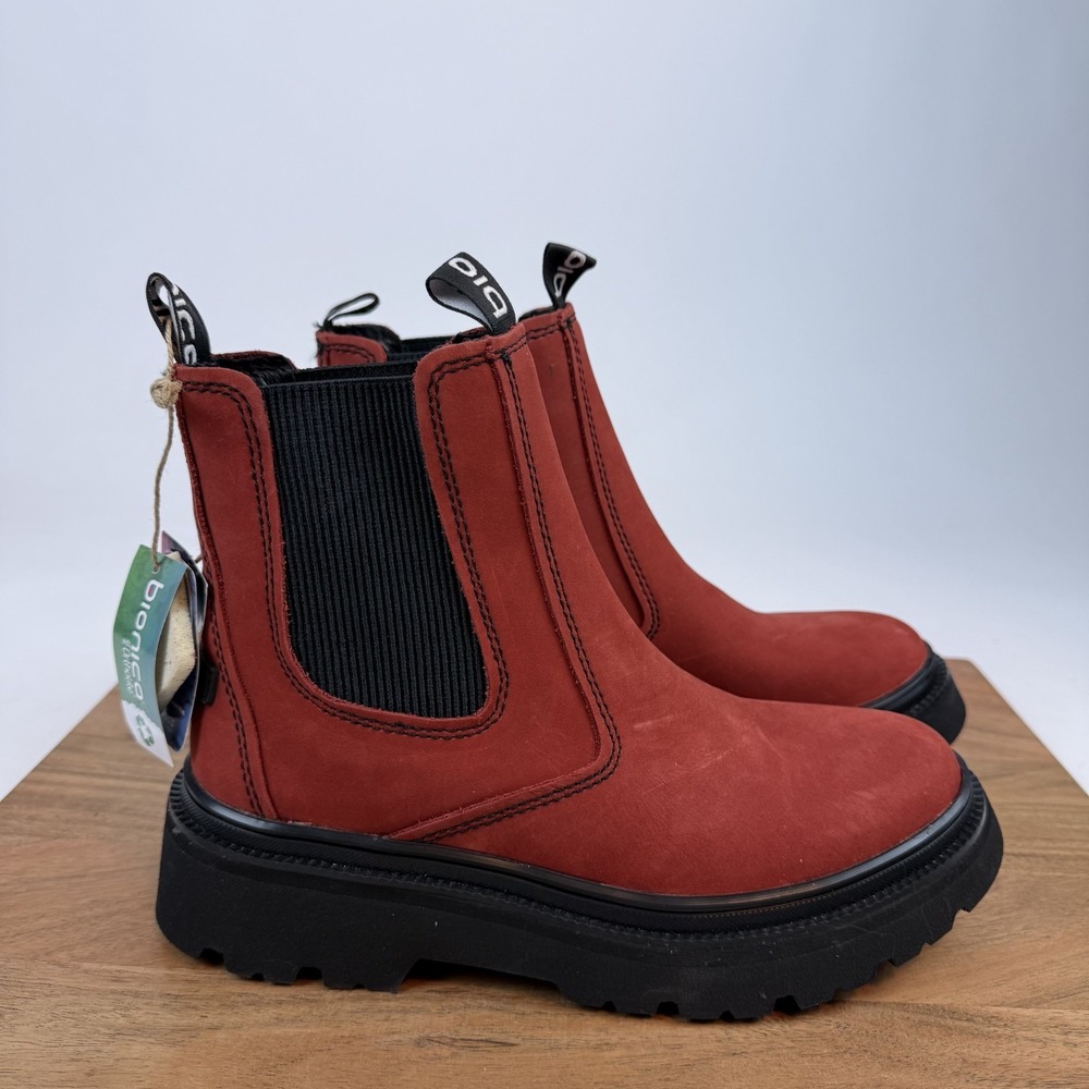 New Womens Bionica Drina Rogue Lug Red Leather Sole Ankle Chelsea Boots Size 7 M - Picture 1 of 8